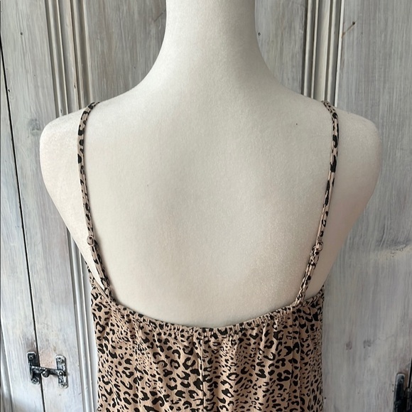 AMERICAN EAGLE leopard print spaghetti strap midi dress S resortwear neutral - Picture 4 of 9